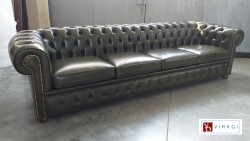 Divano Chesterfield 4 posti in pelle Tamponata Verde